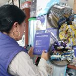 Varios artículos irregulares se hallaron en un local ubicado en las inmediaciones del Hospital Vicente Corral Moscoso. /Fotos Arcsa