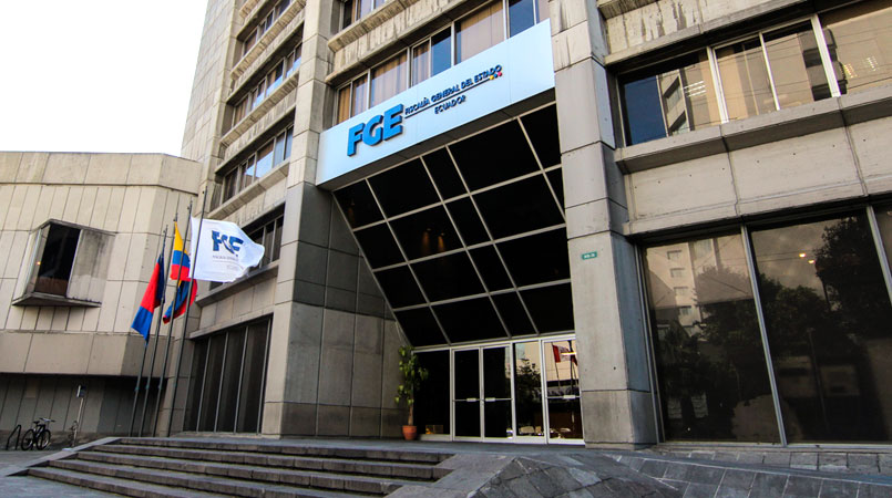Las oficinas de la Fiscalía fue evacuada por amenaza de bomba. /Fotos Fiscalía