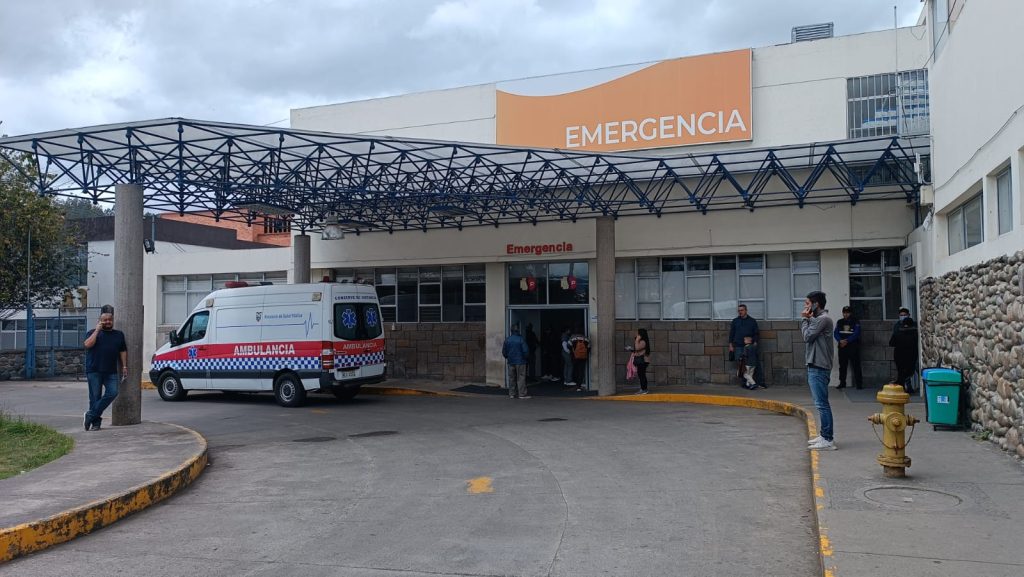 En el Hospital Vicente Corral Moscoso de Cuenca se investiga la muerte de una menor de 12 años. /Cortesía