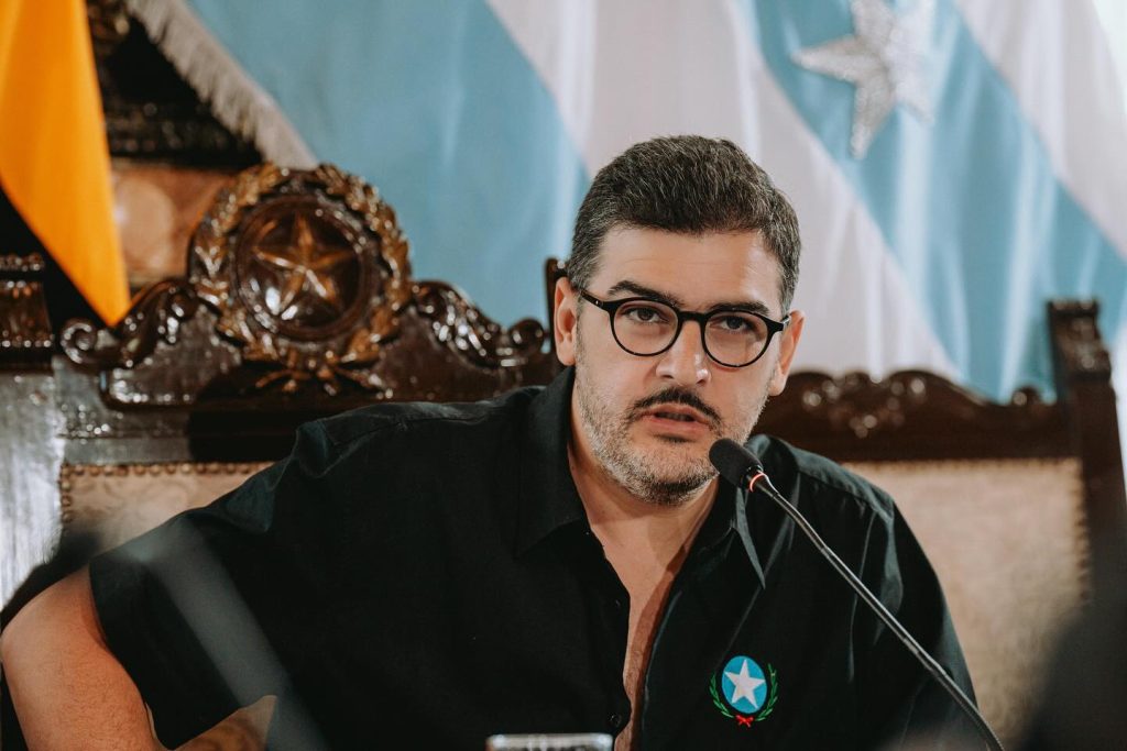 La vivienda de Aquiles Álvarez, alcalde de Guayaquil, fue allanada por le Fiscalía este miércoles 8 de octubre de 2025. /Cortesía