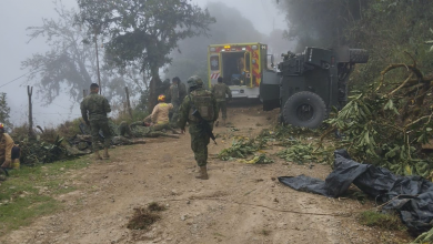 Así terminó el vehículo accidentado en San Pedro de Yumate. /Cortesía