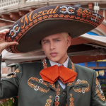 El machaleño Geovanny Morán recibió una invitación a ser parte de la serie biografía de Netflix de Cristian Castro. /Cortesía