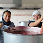 La colada morada solidaria se venderá en el Hogar Miguel León este viernes 31 de octubre de 2025. /Cortesía