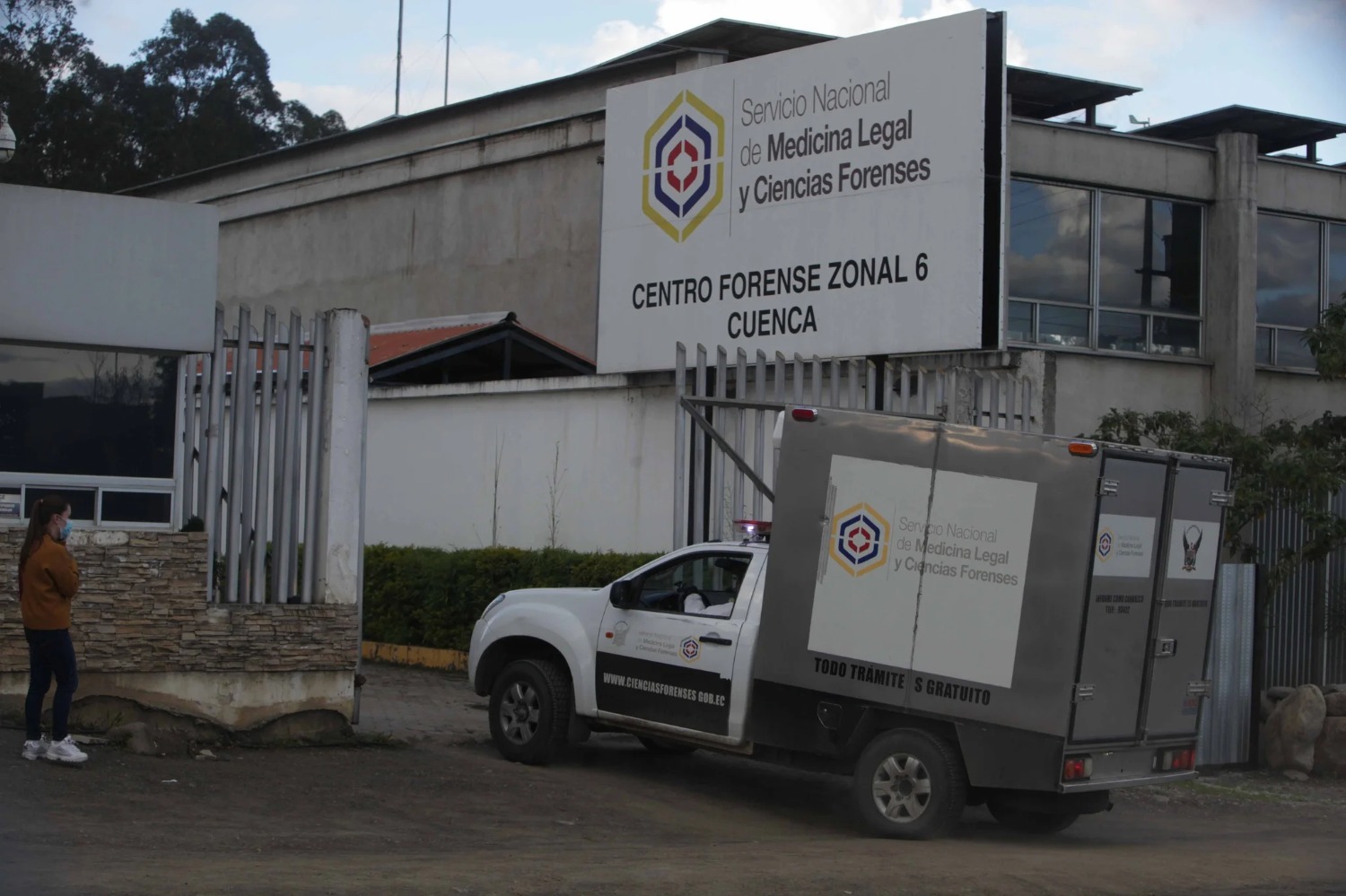 La Policía Nacional investiga la muerte de una pareja de la tercera edad en Cuenca.