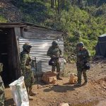 FF.AA. y ARCOM desmantelan minería ilegal en Pucará, en Azuay.