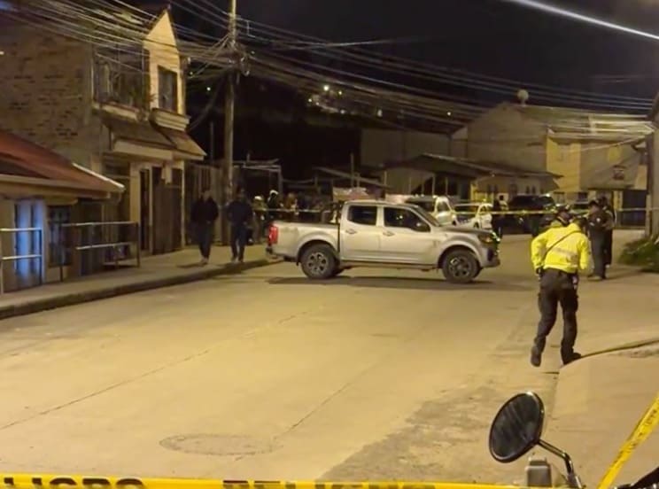 Suben a dos los muertos en el ataque armado en el barrio Las Peñas, en Cuenca.
