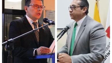Renuncian el director del IESS de Azuay, Adrián Alvarado, y el gerente del Vicente Corral, José Arias.