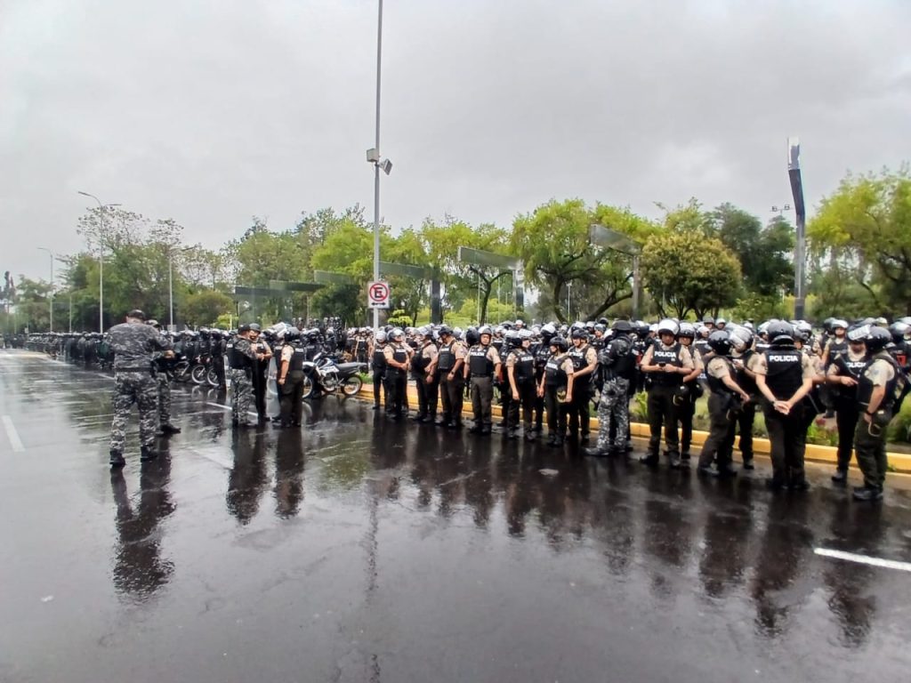 policías QUITO