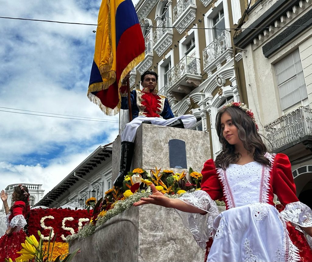 Desfile Estudiantil Cuenca