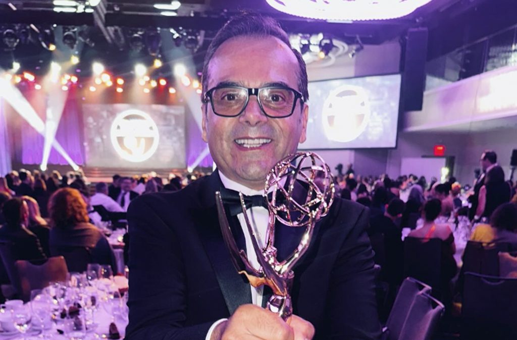 El periodista cuencano gana por dos años consecutivos el premio EMMY, en Nueva York. /Foto Jean Paul Dávila