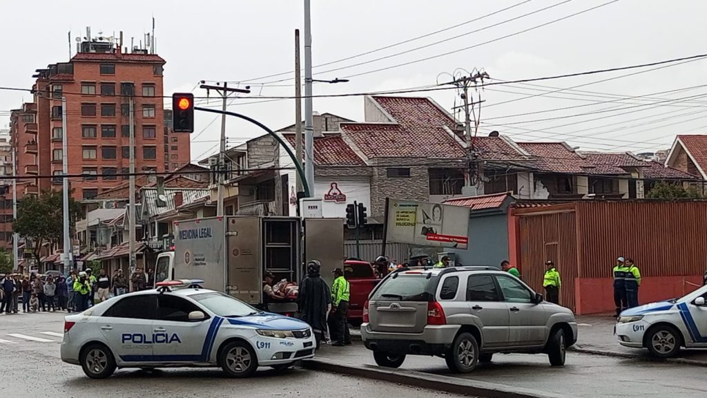 Ola criminal golpea otra vez a Cuenca. Seis hombres actuaron en doble sicariato.