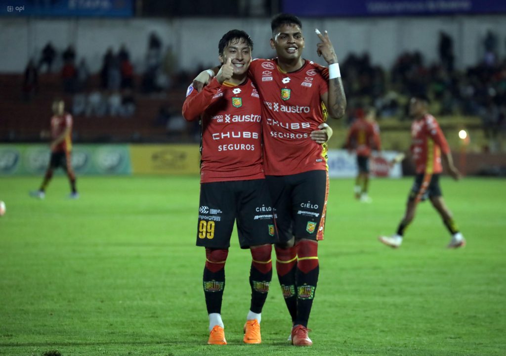 La noche del 21 de noviembre Deportivo Cuenca goleó a El Nacional. Foto: API