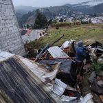 Así terminó la vivienda afectada por un incendio en el cantón Gualaceo. /Cortesía