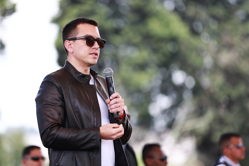 Daniel Noboa en un evento en Riobamba este 14 de noviembre de 2025. Foto: Presidencia