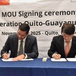 Roberto Luque y Chansu Reem firmaron el memorando de entendimiento. Foto: MIT