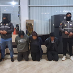 Los tres ciudadanos ingresaron a robar en un domicilio en Cuenca. /Fotos Policía Nacional