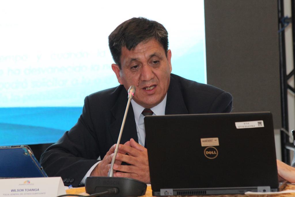 Wilson Toainga renunció a su cargo este 21 de noviembre. Foto: Fiscalía Ecuador
