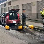 La Policía Nacional llegó hasta el norte de Quito para hacer la detonación controlada de tres cilindros. Foto: Policía Nacional