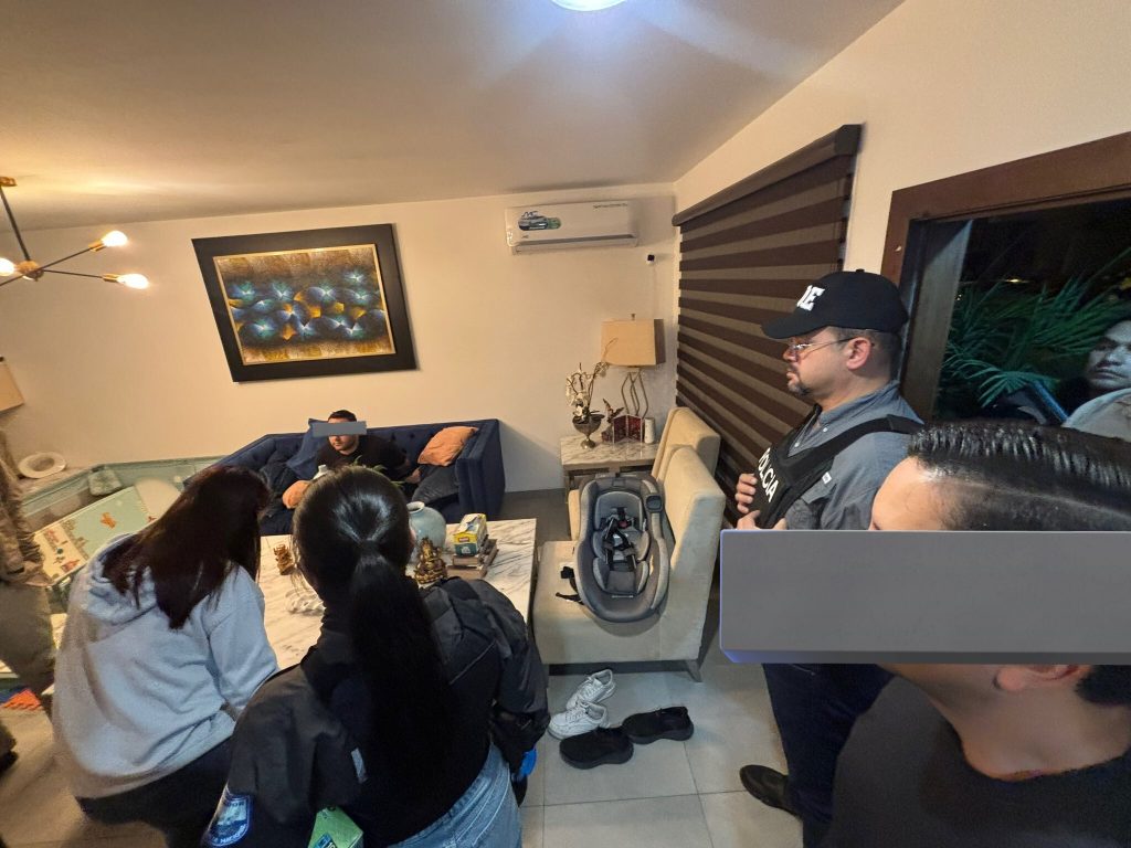 11 personas fueron detenidas en Ecuador. Foto: X