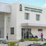 Una de las dos funcionarias investigadas por presunto delito de peculado en el Materno Infantil del IESS de Cuenca, presentó una acción de protección para que se le restituya a sus funciones. / Archivo