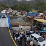 La Prefectura del Guayas concluyó la colocación del segundo puente Bailey sobre el río Churute. Se rehabilita la vía Puerto Inca – Naranjal.
