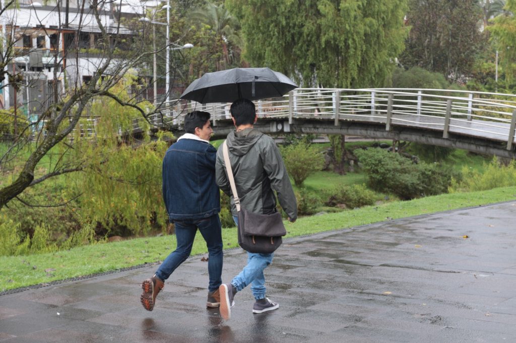 En los últimos días, las lluvias en Cuenca han sido una constante. Foto: El Mercurio