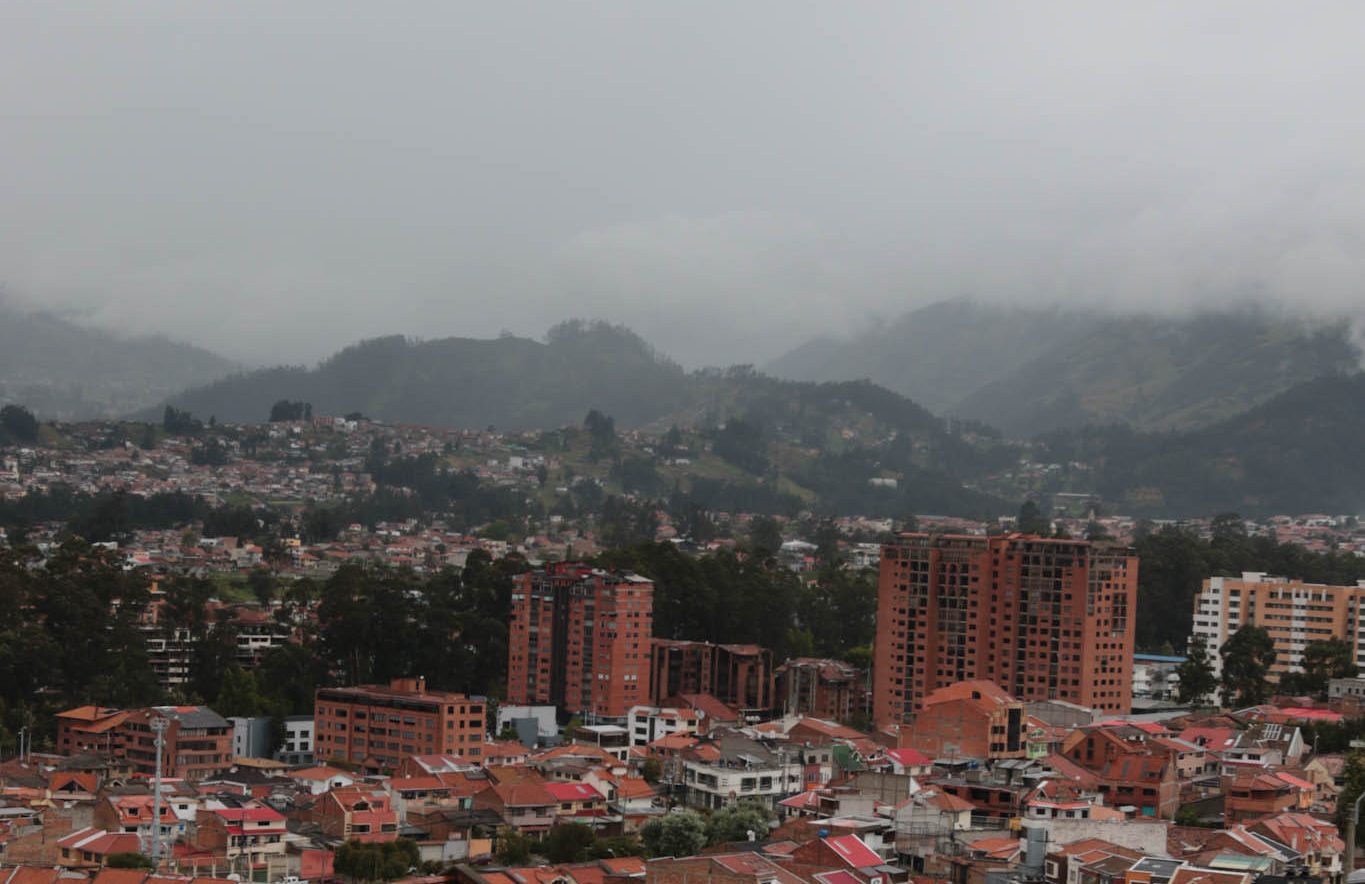Se prevé que a lo largo de los próximos días llueva en Cuenca. Foto: El Mercurio