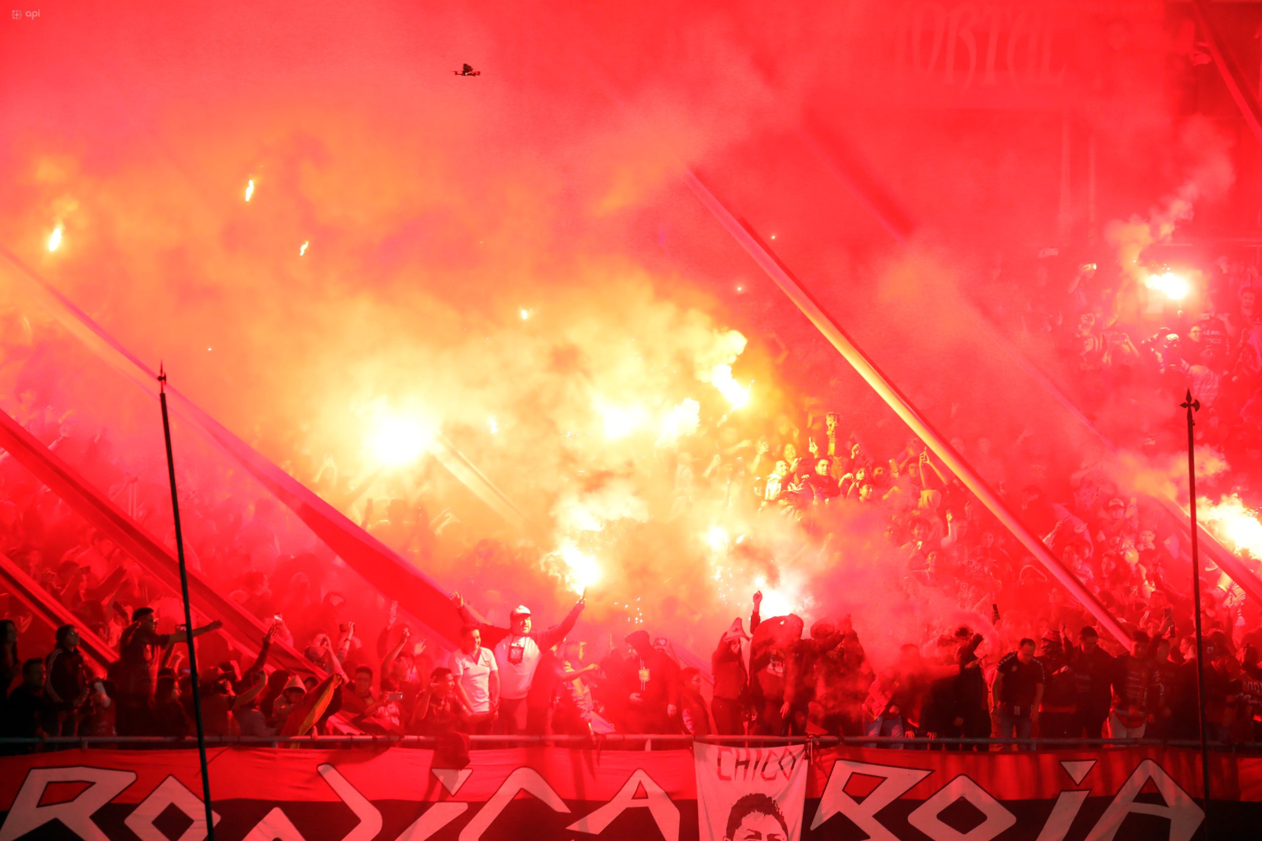 Los hinchas esperan apoyar a Deportivo Cuenca en el estadio Alejandro Serrano Aguilar. Foto: API