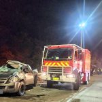 Varios vehículos estuvieron involucrados en el accidente de tránsito. Foto: Cuerpo Bomberos de Cuenca