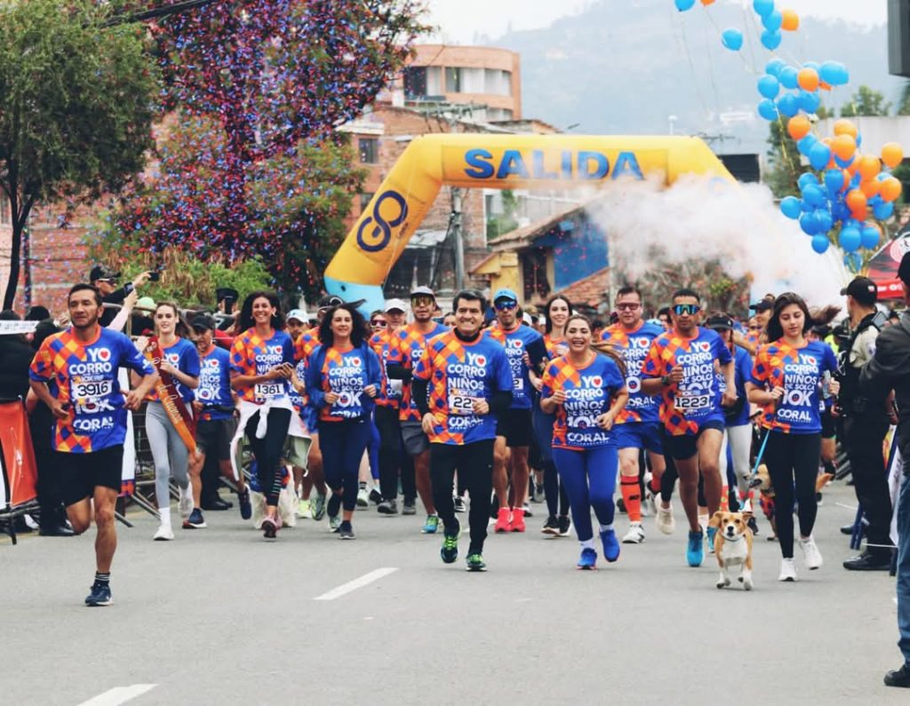 La carrera organizada por el grupo Ortiz tiene como objetivo recaudar dinero para los niños de Solca. Foto: Solca