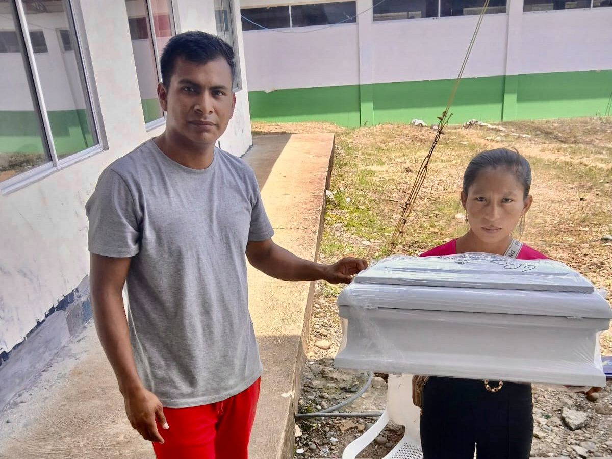 Municipio de Taisha entregó ataúd para bebé cuyo cadáver fue entregado en un cartón en el Hospital General de Macas.