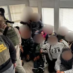Hay ecuatorianos entre 43 migrantes hallados en un tráiler tipo casa en Texas, en EE.UU. Foto U.S Border Patrol.