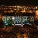 La avenida Solano se iluminará una vez con motivo de la Navidad. Foto: Municipio de Cuenca