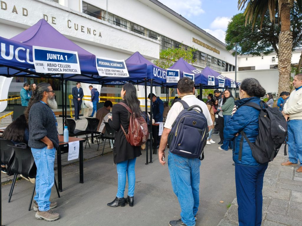 Este 22 de diciembre de 2025 se realizaron las elecciones de la Universidad de Cuenca. Foto: El Mercurio