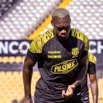Felipe Caicedo es uno de los jugadores que dejará el fútbol. Foto: Barcelona S.C