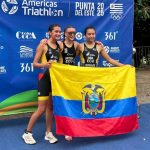 Manuela Ortega y Alejandra Proaño destacan en Triatlón en Uruguay. Foto: Cortesía