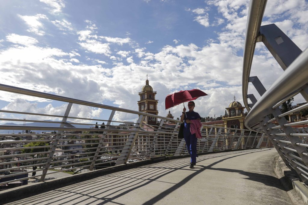 El calor es intenso en Cuenca. Foto: El Mercurio