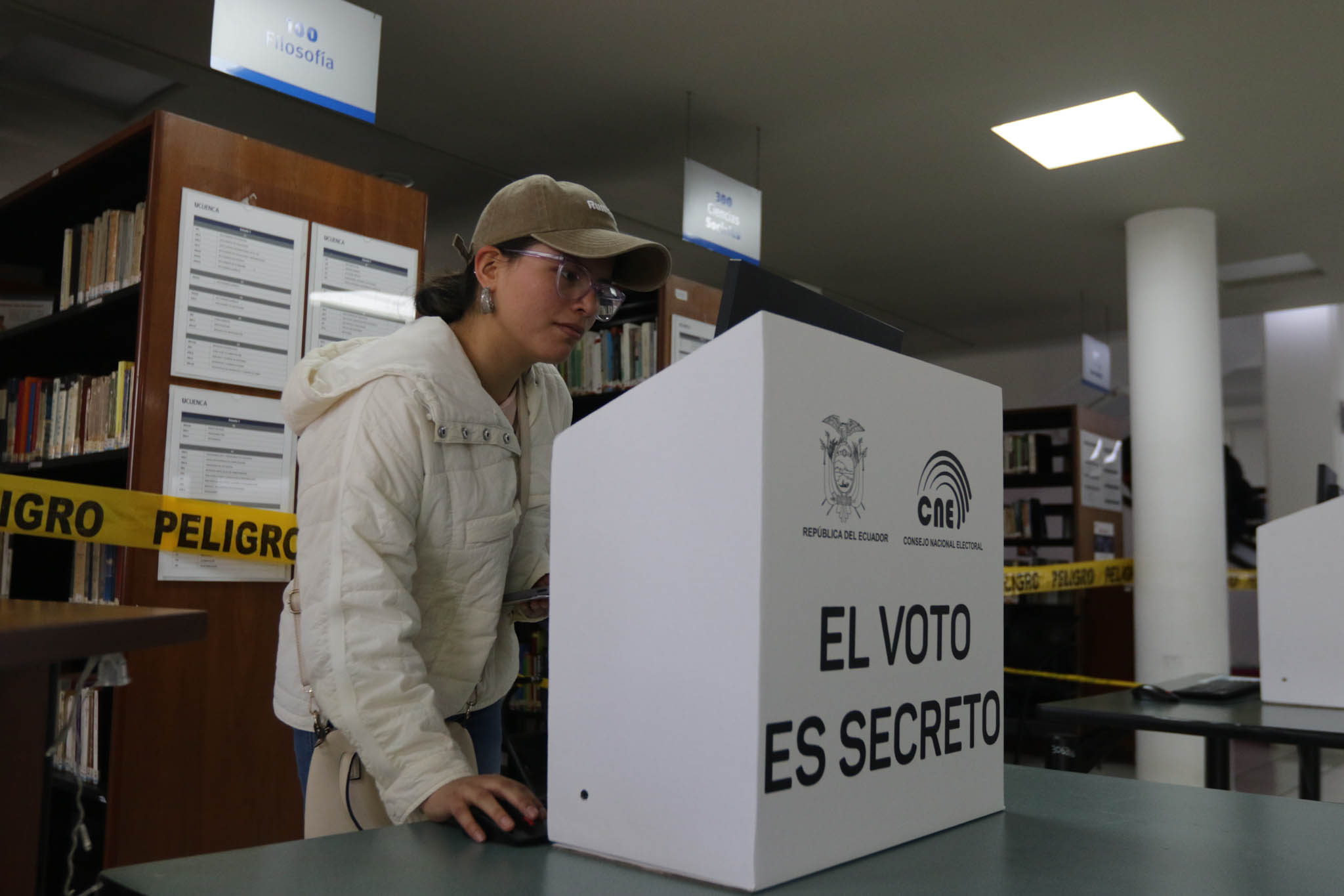 Estudiantes fueron parte de la primera vuelta del proceso de elección del nuevo rector tuvo lugar el pasado 22 de diciembre de 2025. /XCA