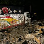 Los vehículos se quedaron atrapados en la carretera Gualaceo-Plan de Milagro-Limón. Foto: ECU911