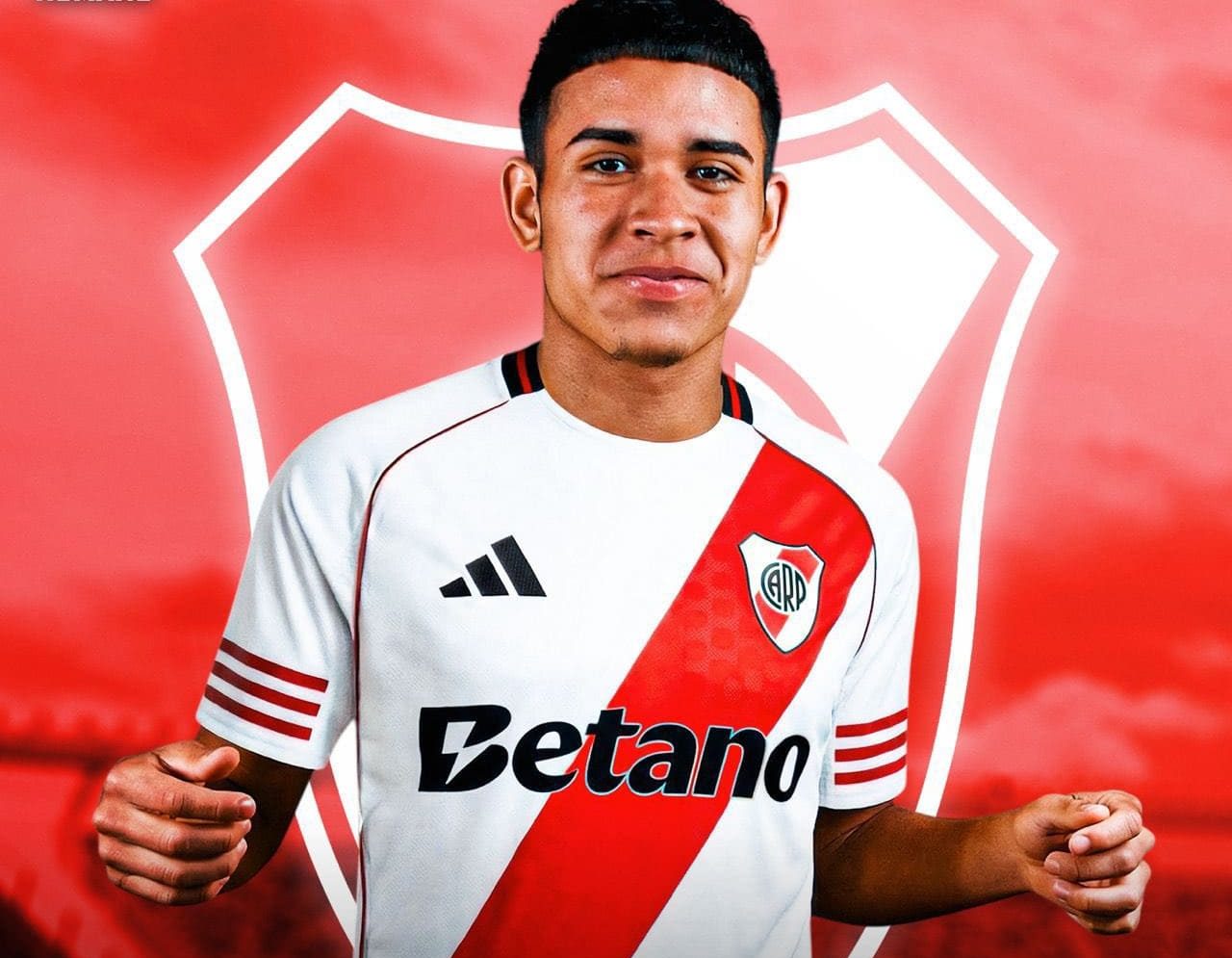 Kendry Páez será cedido a River Plate por una temporada. Foto: Fabrizio Romano