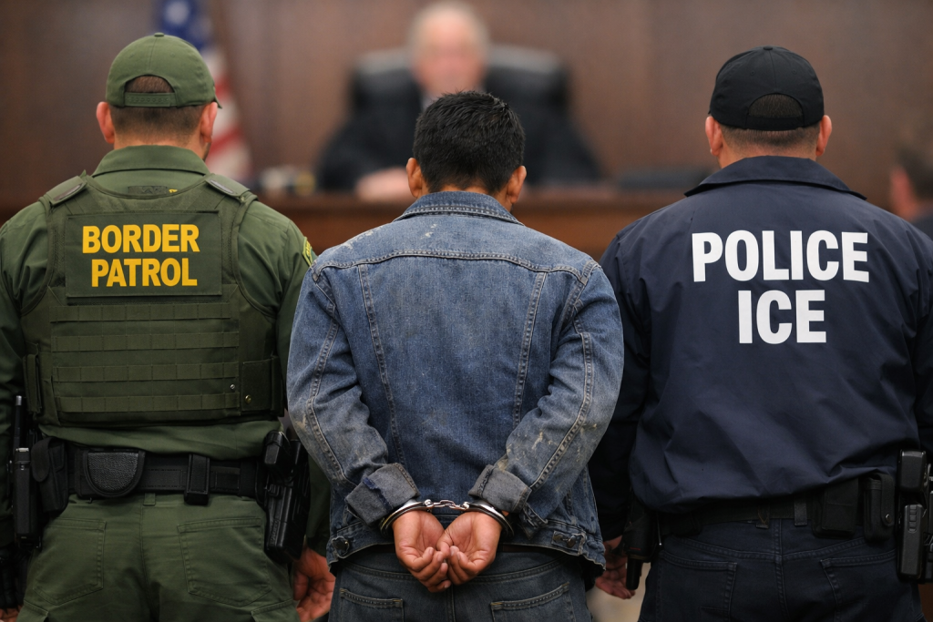 Migrante ecuatoriano fue sentenciado por reingreso ilegal a EE.UU y será deportado por tercera vez.