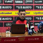 Luis Escalada dio detalles de las nuevas contrataciones del Deportivo Cuenca. Foto: Ismael ALvarado/El Mercurio