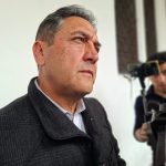 Mario Castro, director de la ANT en Azuay, se refirió a la denuncia de dos talleres. Foto: Jorge Peña/El Mercurio