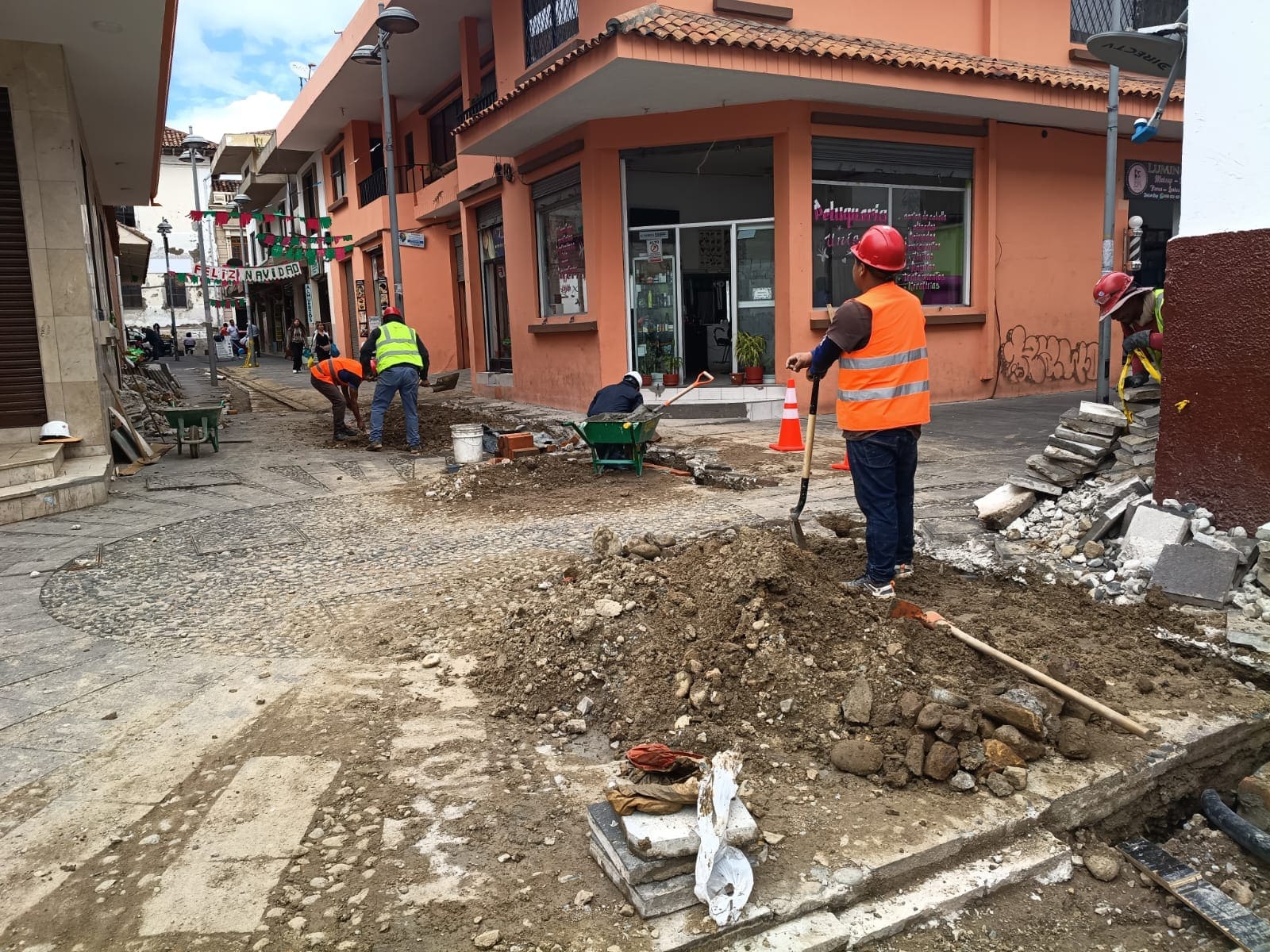 callejón - comercio