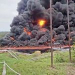 Un incendió se registró este 30 de enero en la Refinería de Esmeraldas. Fotocaptura