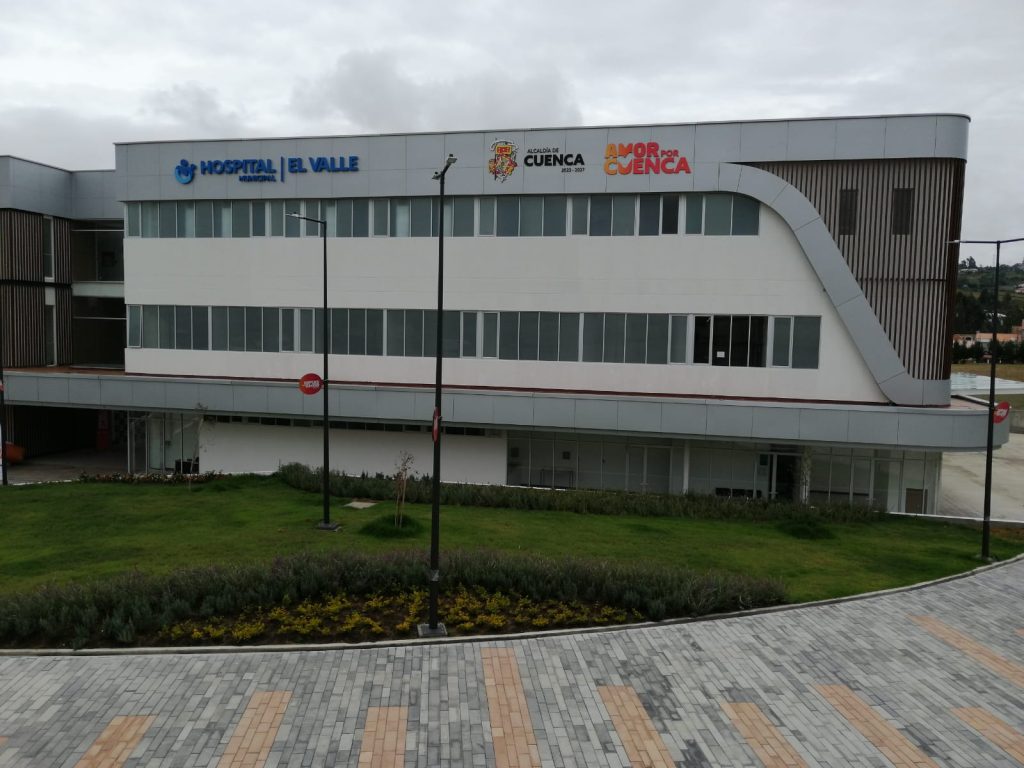 El Hospital de El Valle se inaugura este 1 de febrero de 2026. Foto: Fabián Campoverde/El Mercurio