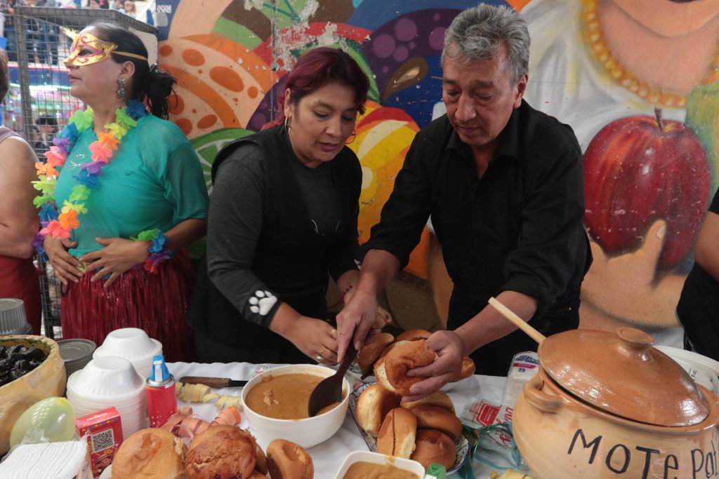 Los mercados de Cuenca se activarán por el Carnaval 2026. Foto: Xavier Caivinagua/El Mercurio