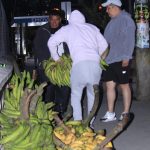 Luis Caicedo vendió todos los productos que trajo de Tiwintza para las medicinas de su hija. Agradeció la solidaridad de los cuencanos.