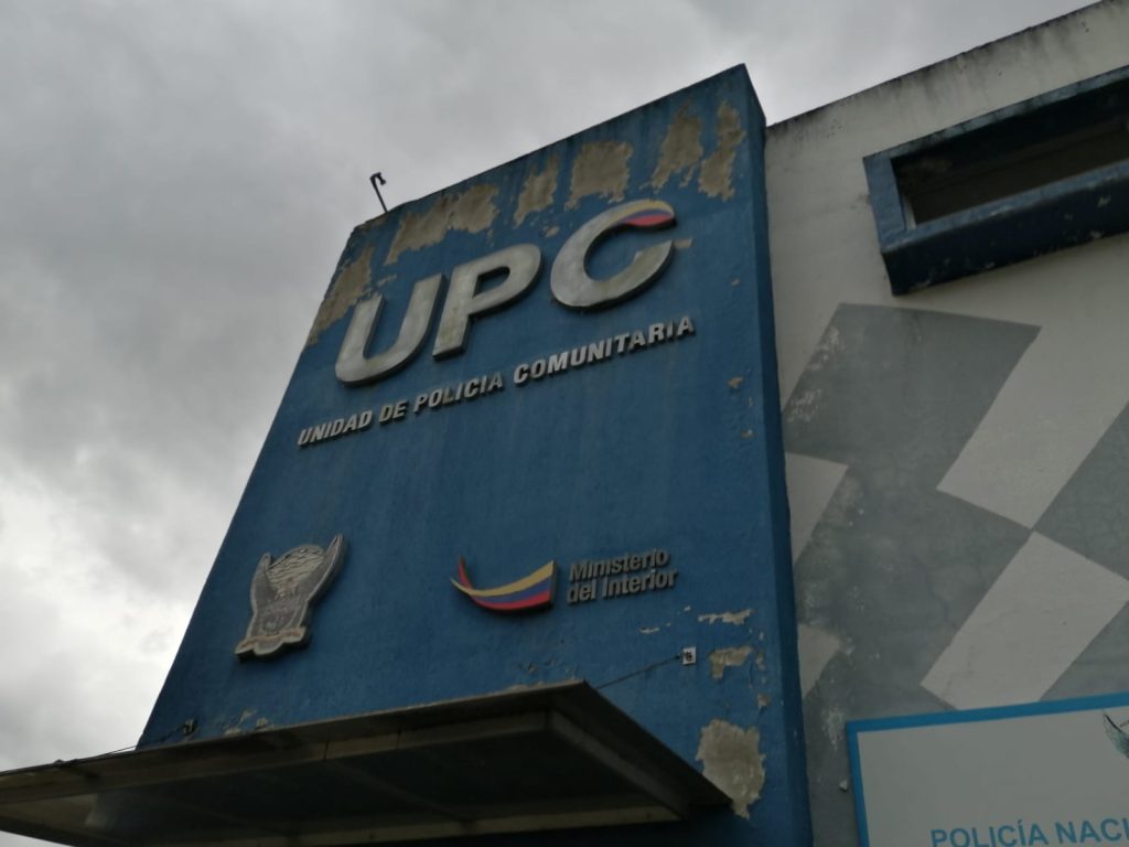 Las 11 de las 12 fachadas de las UPC ‘tipo A’ emplazadas en el cantón Cuenca están deterioradas. /FCS