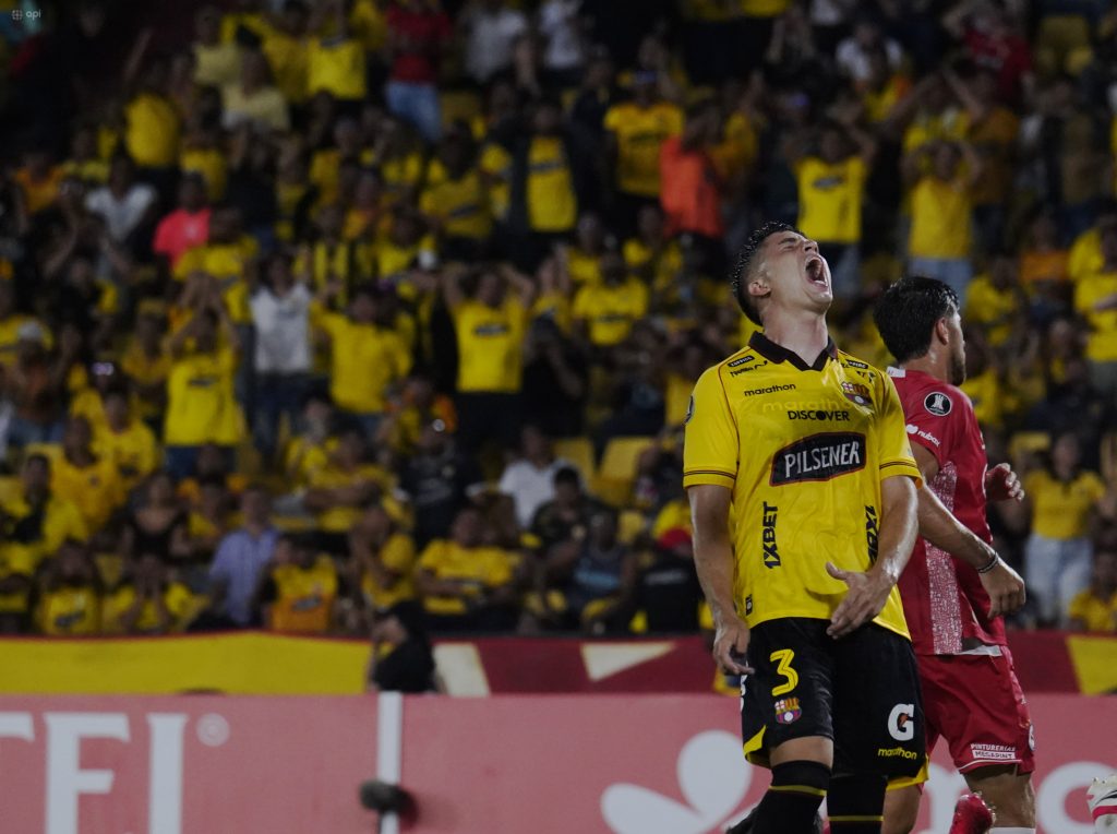 Barcelona cayó ante Argentinos Juniors. Foto: API